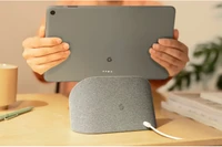 Google ra mắt máy tính bảng Pixel đi kèm với dock sạc không dây độc đáo (Ảnh: Gizmochina)