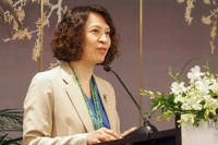 Thứ trưởng Bộ Y tế Nguyễn Thị Liên Hương phát biểu tại buổi toạ đàm