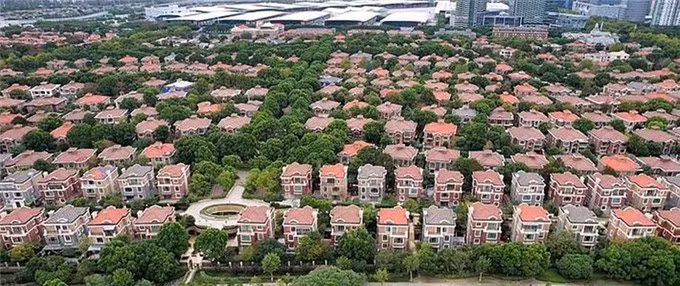 Mánh lới kinh doanh nào giúp trùm bất động sản Hong Kong Lý Gia Thành gặt hái thành công? ảnh 4