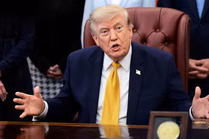 Ông Trump ra yêu cầu cứng rắn với Iran, hy vọng mở lại eo biển Hormuz ngày càng mong manh