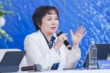 Chủ tịch PNJ Cao Thị Ngọc Dung chính thức lên tiếng về nguồn gốc kim cương của công ty 