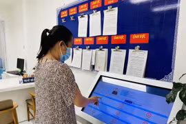 Dữ liệu được chuẩn hóa, kết nối và khai thác hiệu quả sẽ giúp TP.HCM cải thiện chất lượng giải quyết thủ tục hành chính cho người dân. Ảnh: Báo Điện tử Chính phủ.