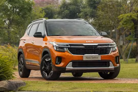 Honda HR-V G giảm giá niêm yết 30 triệu đồng, còn 669 triệu đồng từ tháng 7. Ảnh: Honda.