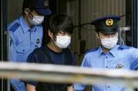 Bị cáo Tetsuya Yamagami đã bắn ông Abe giữa ban ngày bằng một khẩu súng tự chế tại nhà. Ảnh: Reuters.