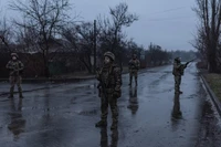 Các binh sĩ Ukraine trong bức ảnh chụp ngày 31/1. Ảnh: Getty.