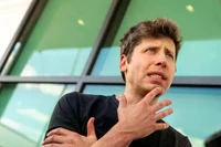 Sam Altman cho biết mảng kinh doanh API của OpenAI đã thu về hơn 1 tỷ USD doanh thu định kỳ hàng năm trong tháng vừa qua. Ảnh: Reuters.