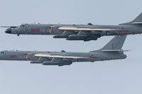 Các máy bay ném bom H-6 của Trung Quốc. Ảnh: MW.