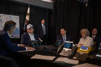 Tổng thống Mỹ Donald Trump theo dõi các hoạt động quân sự của Mỹ chống lại Iran, ngày 28/2. Ảnh: X.