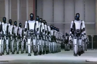 Mẫu robot hình người tiên tiến Walker S2 của hãng UBTech. Ảnh: IE.