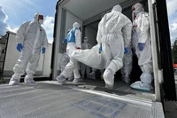 Hoạt động hồi hương thi thể các binh sĩ Ukraine và Nga thiệt mạng ngày 19/8/2025. Ảnh: Getty.