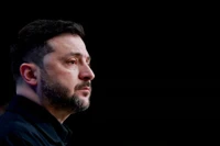 Tổng thống Ukraine Volodymyr Zelensky tham dự cuộc họp báo vào ngày diễn ra hội nghị thượng đỉnh các nhà lãnh đạo Liên minh châu Âu tại Brussels, Bỉ, ngày 18/12. Ảnh: Reuters.