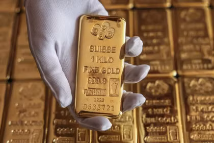 Giá vàng hôm nay điều chỉnh.