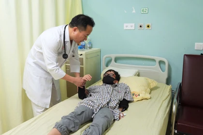 Đột quỵ ở trẻ nhỏ gia tăng, đừng bỏ qua dấu hiệu bất thường