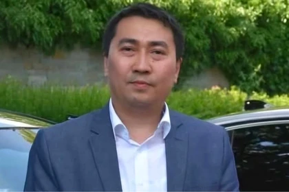 Yêu cầu Lê Trung Khoa ra đầu thú