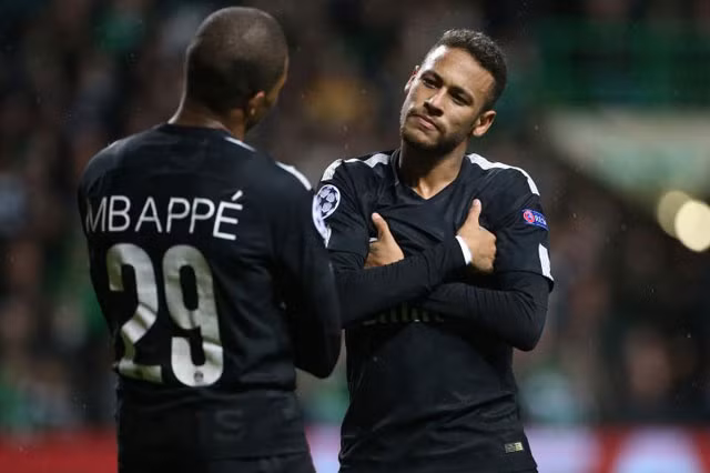 Neymar và Mbappe đều chuyển đến PSG vào hè 2017 lần lượt với tư cách cầu thủ đắt nhất và đắt nhì thế giới bóng đá. Ảnh PSG.