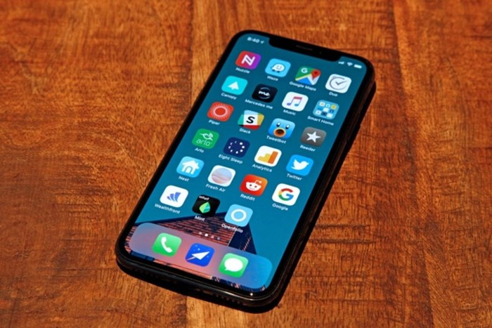 Phiên bản kế nhiệm của iPhone X sẽ là chiếc iPhone rẻ nhất trong năm nay? - Ảnh 1