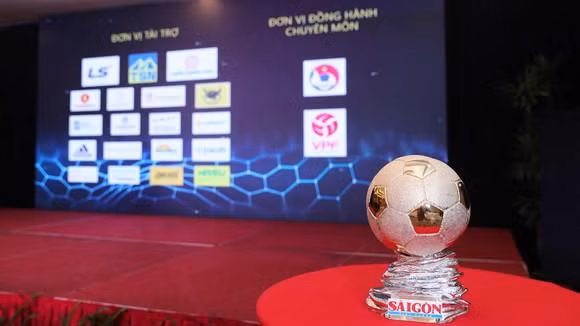 Nguyễn Tiến Linh, Nguyễn Quang Hải và Nguyễn Hoàng Đức đang có nhiều lợi thế trong cuộc đua Quả bóng Vàng 2021. Ảnh SGGP.