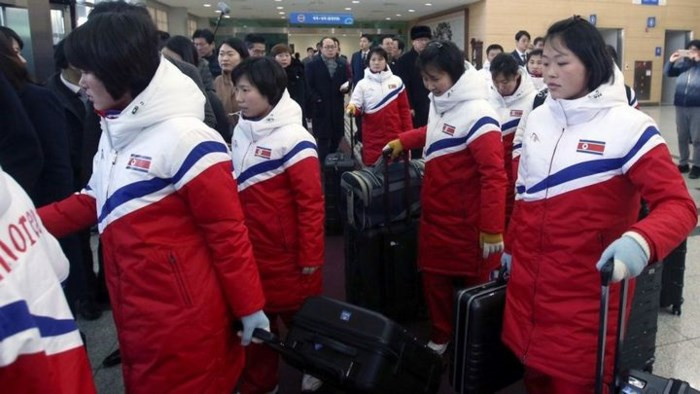 Đoàn Triều Tiên 'kiên quyết' từ chối sử dụng Galaxy Note8 của Samsung - Ảnh 2