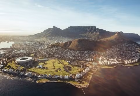 Cathay Pacific mở đường bay thẳng Hồng Kông đến Cape Town, Nam Phi - Ảnh 1