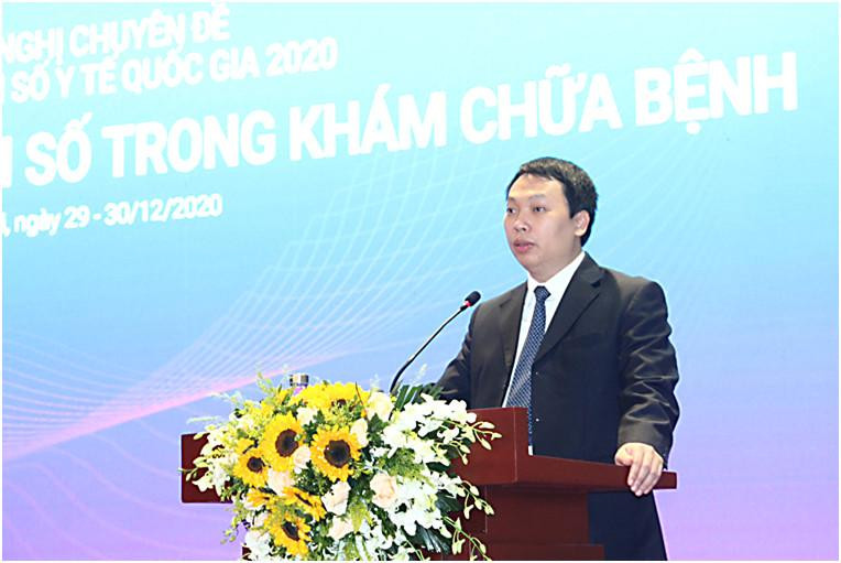 Thứ trưởng Nguyễn Huy Dũng phát biểu tại phiên họp. Ảnh Mic