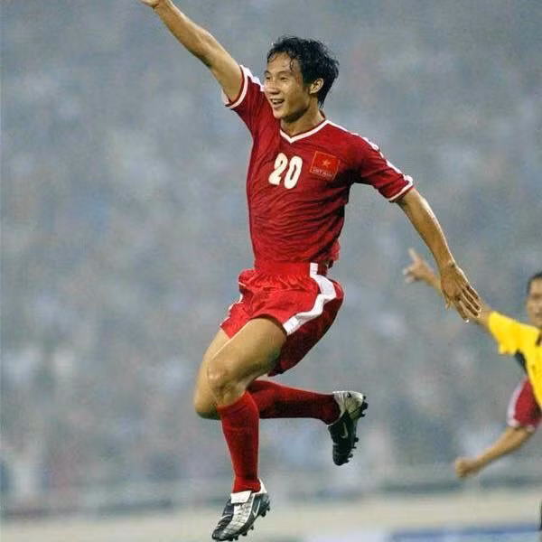 Quốc Vượng, bước ngoặt từ ông “giám đốc rượu” thành trợ lý HLV. ảnh: QV