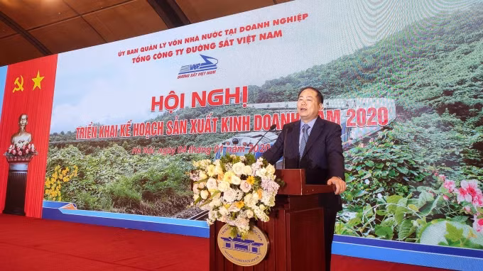 “Đường sắt đang ở giai đoạn khó khăn nhất lịch sử” ông Vũ Anh Minh, Chủ tịch HĐTV Tổng công ty ĐSVN. Ảnh VNR