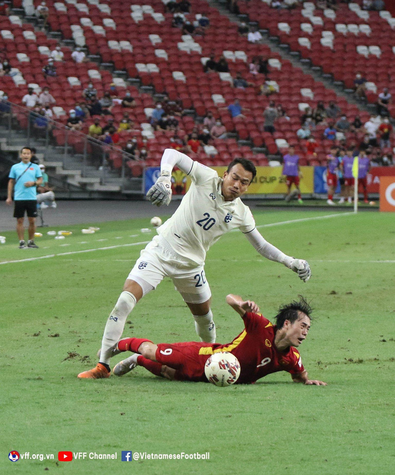 Pha bóng hiếm hoi chúng ta tấn công biên mạch lạc. Ảnh VFF.