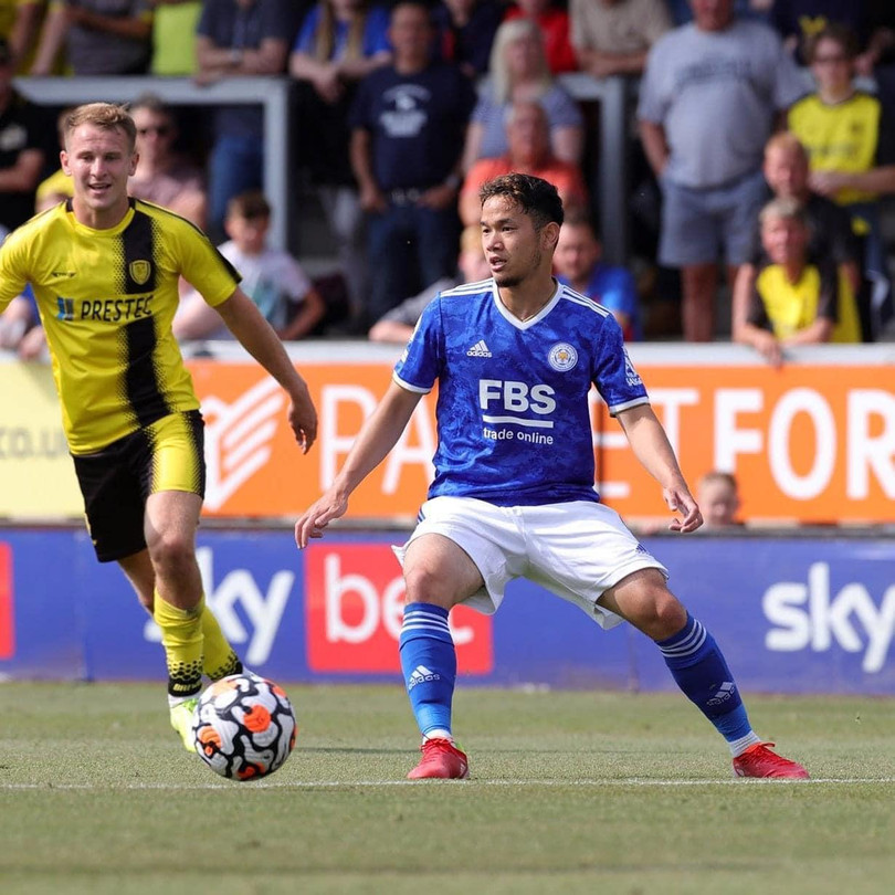 Thanawat có cơ hội sát cánh cùng những cầu thủ danh tiếng như Jamie Vardy, Kelechi Iheanacho, Daniel Amartey hay Ndidi. Ảnh FBNV Thanawat có cơ hội sát cánh cùng những cầu thủ danh tiếng như Jamie Vardy, Kelechi Iheanacho, Daniel Amartey hay Ndidi. Ảnh FBNV