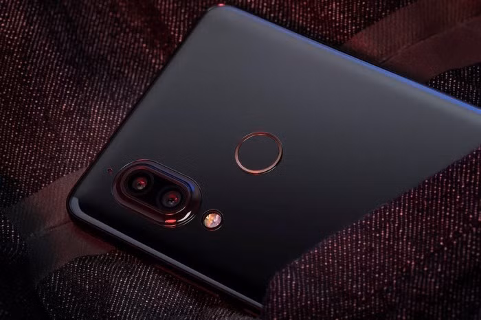 Sharp Aquos S3 sắp sửa lộ diện? - Ảnh 1