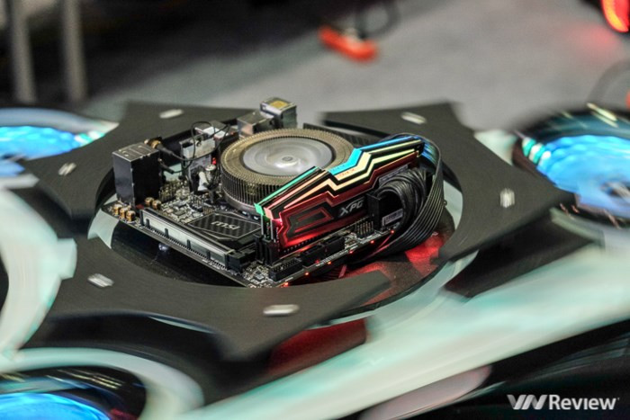 Chiêm ngưỡng máy tính hình rồng, spinner... do dân chơi Việt tự chế - Ảnh 10