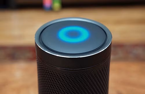 Trợ lý ảo Microsoft Cortana có thêm tích năng kiểm tra email Outlook - Ảnh 1