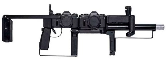 Dạo quanh bảo tàng vũ khí được làm từ máy ảnh và ống kính - Ảnh 16