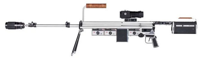 Dạo quanh bảo tàng vũ khí được làm từ máy ảnh và ống kính - Ảnh 17