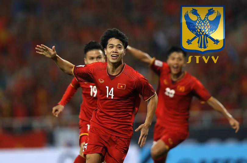 Tiền đạo này là một phần không thể thiếu của ĐT Việt Nam, khi ghi được 8 bàn thắng sau 33 lần khoác áo ĐTQG (ảnh VietTimes)