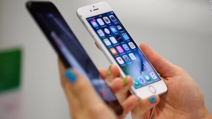 Apple thừa nhận đã không nói với người dùng về việc làm chậm iPhone - Ảnh 3