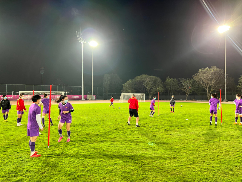 Đội tuyển nữ tập luyện trước trận gặp Hàn Quốc 21/1/2022. Ảnh VFF Đội tuyển nữ tập luyện trước trận gặp Hàn Quốc 21/1/2022. Ảnh VFF