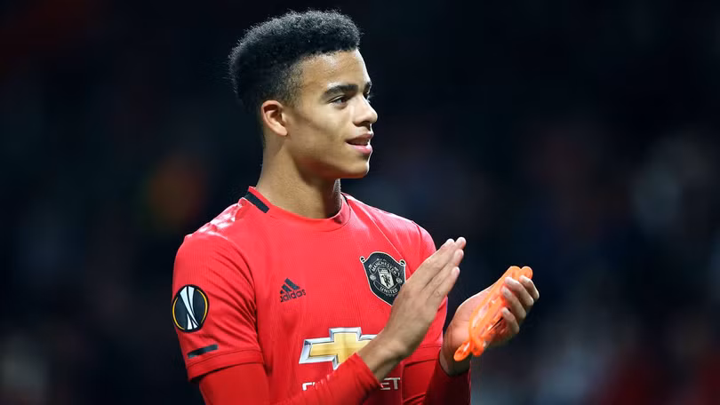 Được đá vị trí tiền vệ phải sở trường trong đội hình 4-2-3-1, tiền đạo người Anh sinh năm 2001 đã không không phụ sự tin tưởng của Ole Solskjaer. Ảnh MU