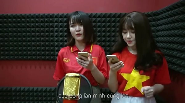 Lời bài hát 'Người lạ ơi' dành cho cư dân mạng - Ảnh 1