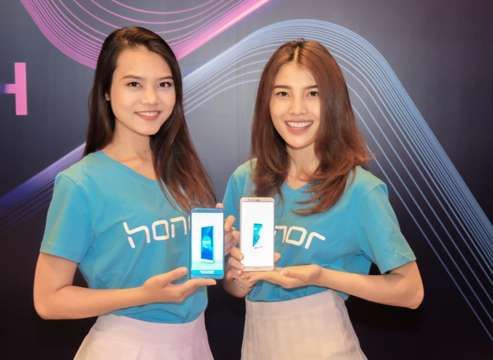 Xuất hiện smartphone có 4 camera giá siêu rẻ - Ảnh 2