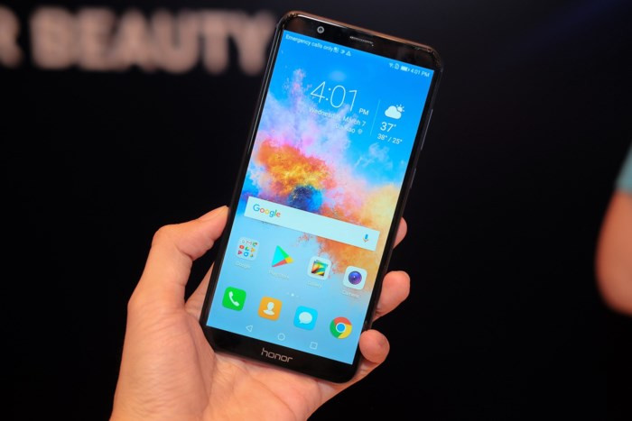 Xuất hiện smartphone có 4 camera giá siêu rẻ - Ảnh 7