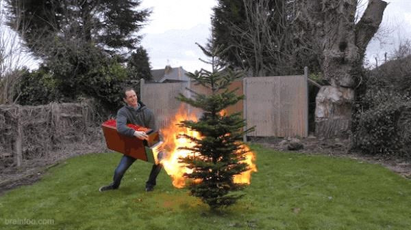 Đây là chiếc bật lửa lớn nhất thế giới, mạnh không khác gì súng phun lửa - Ảnh 3