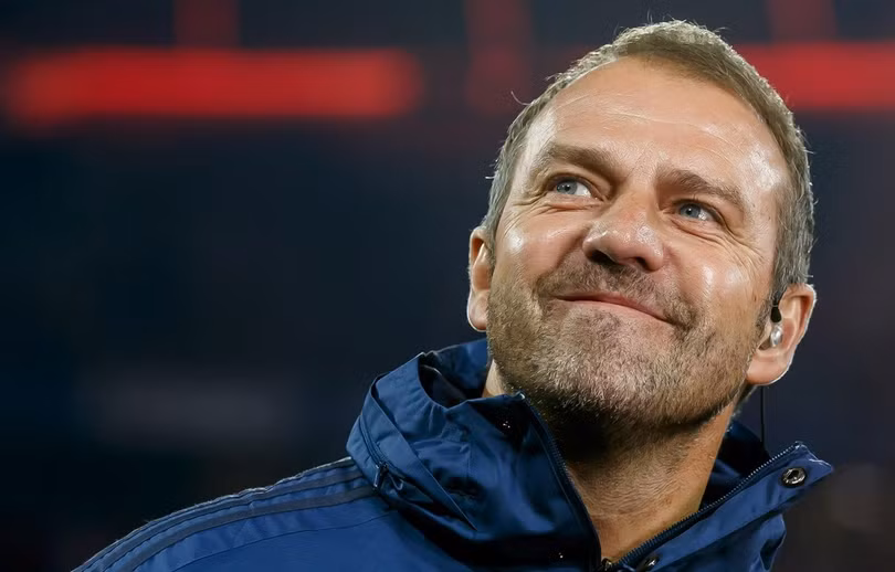 "Bayern đặt niềm tin ở Flick và tin rằng, CLB sẽ tiếp tục gặt hái được thành công trong tương lai", Giám đốc điều hành Rummenigge phát biểu. Ảnh CLB