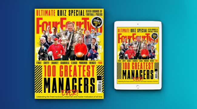 Sân Old Trafford có rất nhiều cầu thủ cá tính, nhưng Sir Alex luôn là số 1. Ảnh FourFourTwo