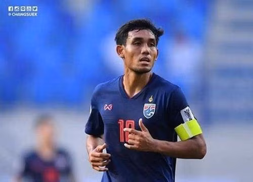 Teerasil Dangda là cầu thủ Thái Lan xuất sắc nhất thời điểm này. Ảnh FAT