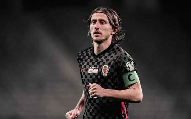Đội trưởng đổi tuyển Croatia Modric sẽ bước sang tuổi 37 khi giải đấu tại Qatar khởi tranh. Ảnh AP