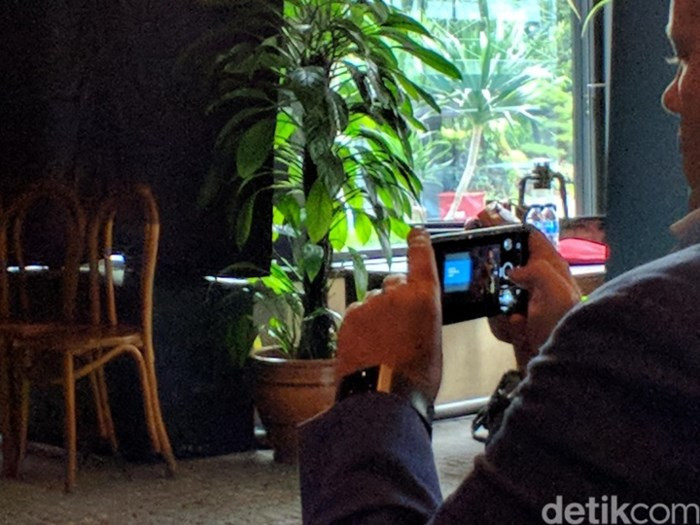 Nokia 9 lộ ảnh thực tế, màn hình tràn viền tương tự Galaxy Note8? - Ảnh 2