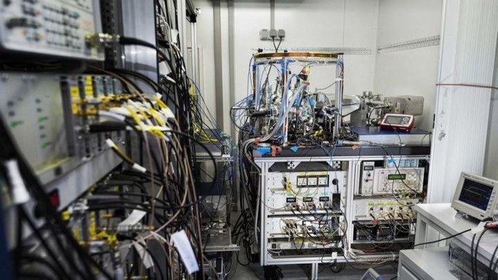 Khi các nhà khoa học mang đồng hồ nguyên tử để đo... độ cao của núi - Ảnh 4