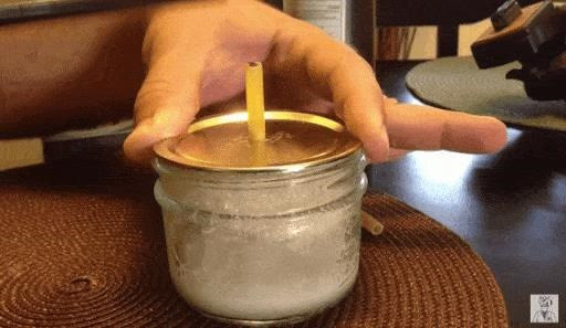 8 thí nghiệm khoa học đơn giản nhưng khá thú vị bạn có thể thử làm tại nhà - Ảnh 5