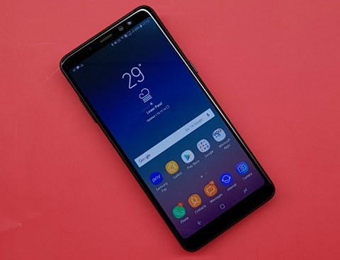 Trong tầm giá 12-13 triệu đồng, smartphone nào 'hot' nhất? - Ảnh 1