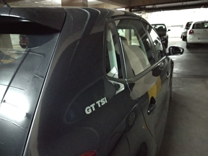 So sánh Xiaomi Redmi Note 5 Pro và Mi A1: Khi MIUI đối đầu Android One - Ảnh 12